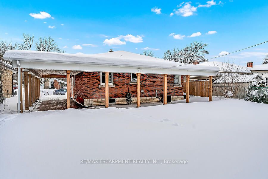 105 Kings Forest Drive Property Photo 42