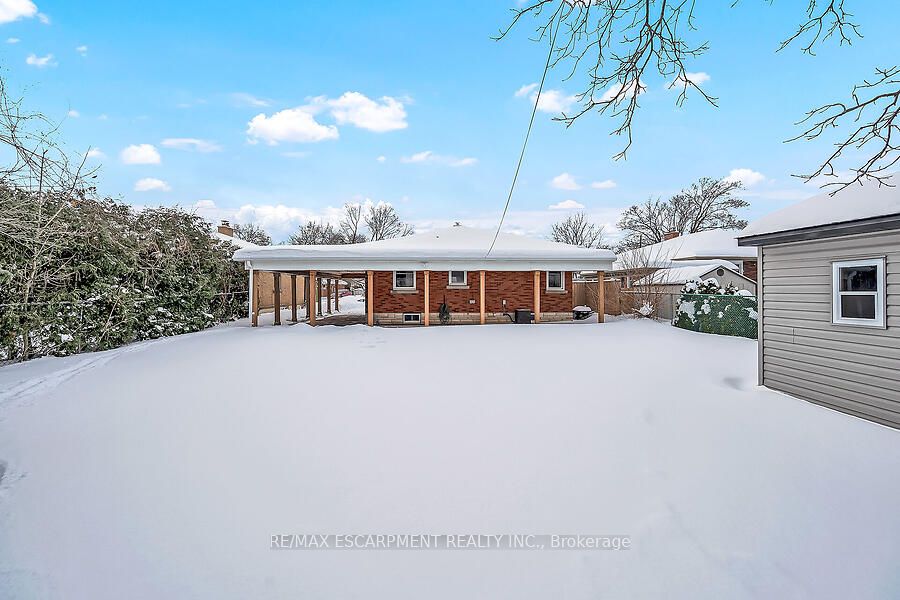 105 Kings Forest Drive Property Photo 44