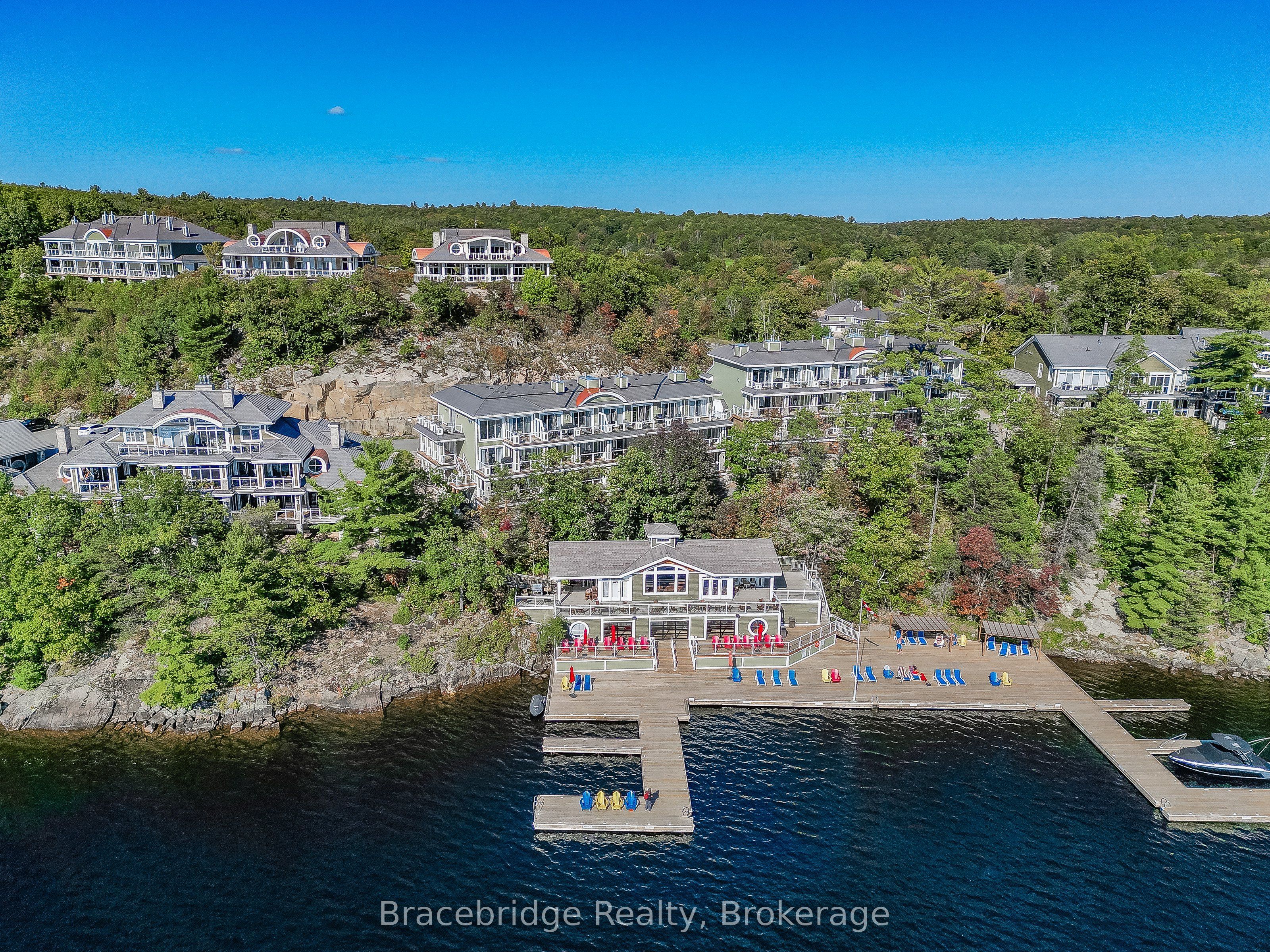#a102-d2 - 1869 Muskoka 118 Road Property Photo