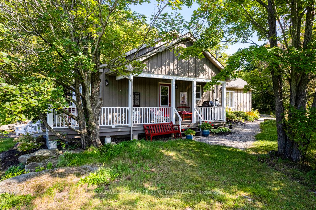 68 Penny Ln Property Photo