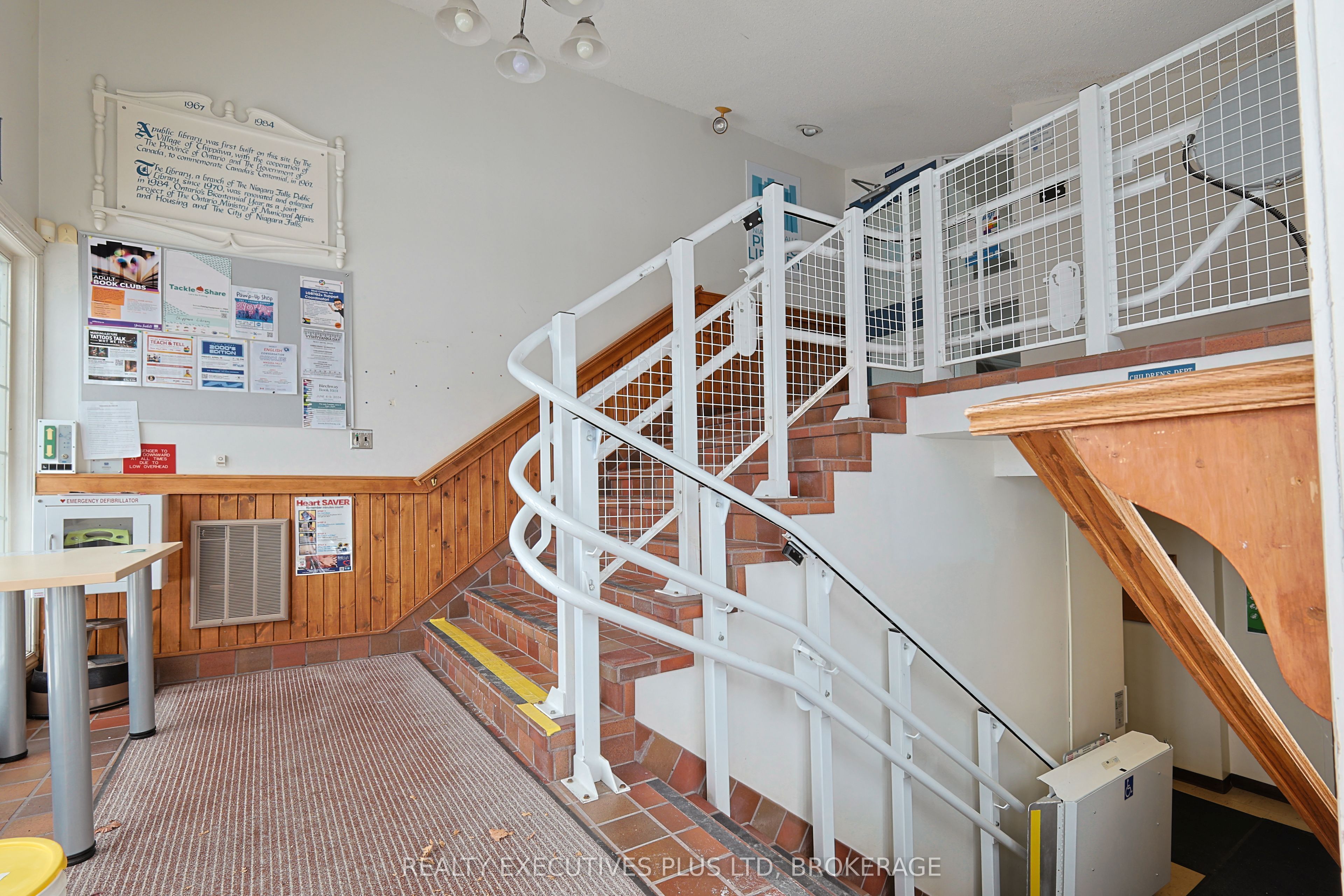3763 Main Street Property Photo 5