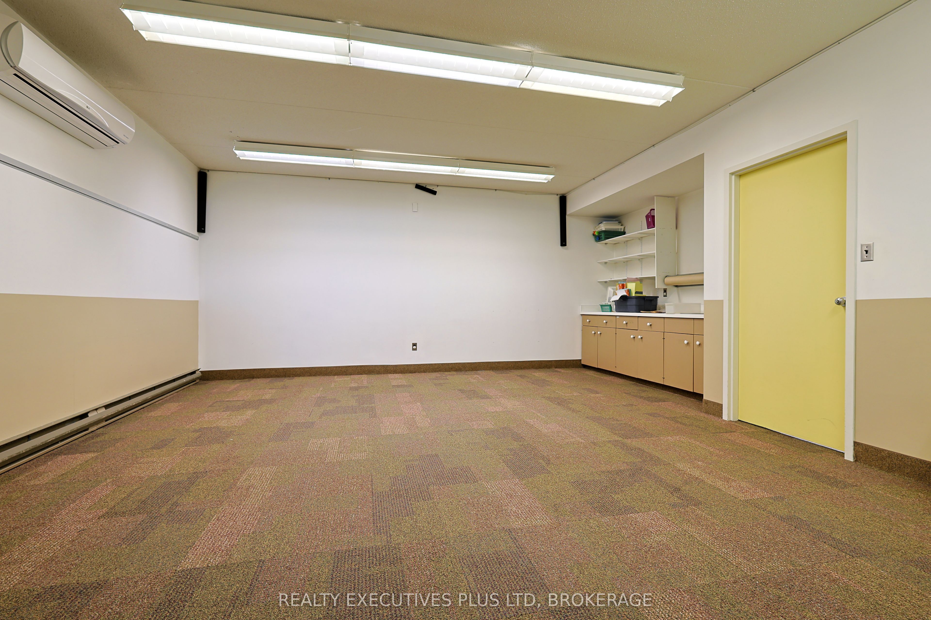 3763 Main Street Property Photo 23
