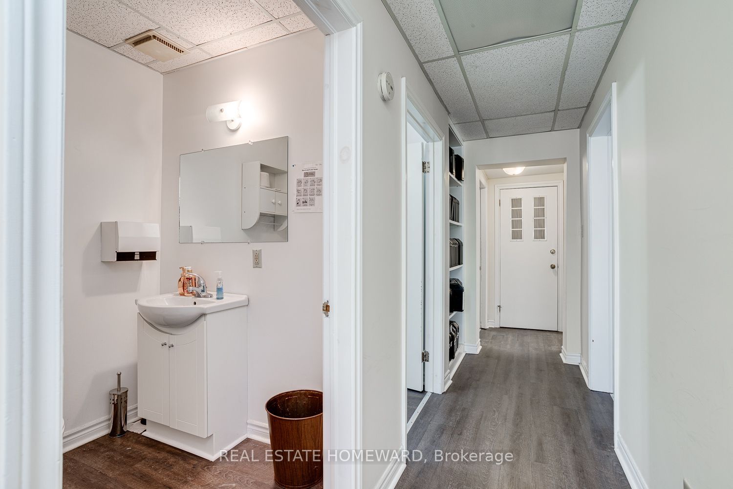 319 Division Street Property Photo 22