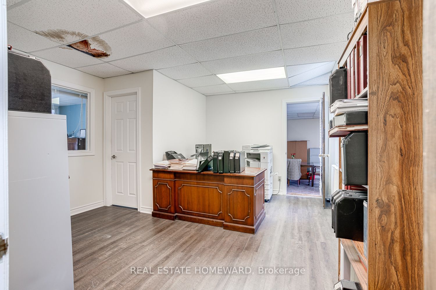 319 Division Street Property Photo 23