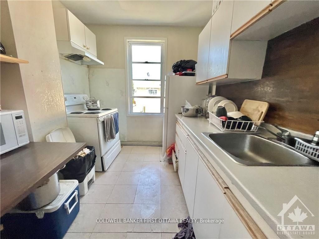 350 Booth Street Property Photo 8