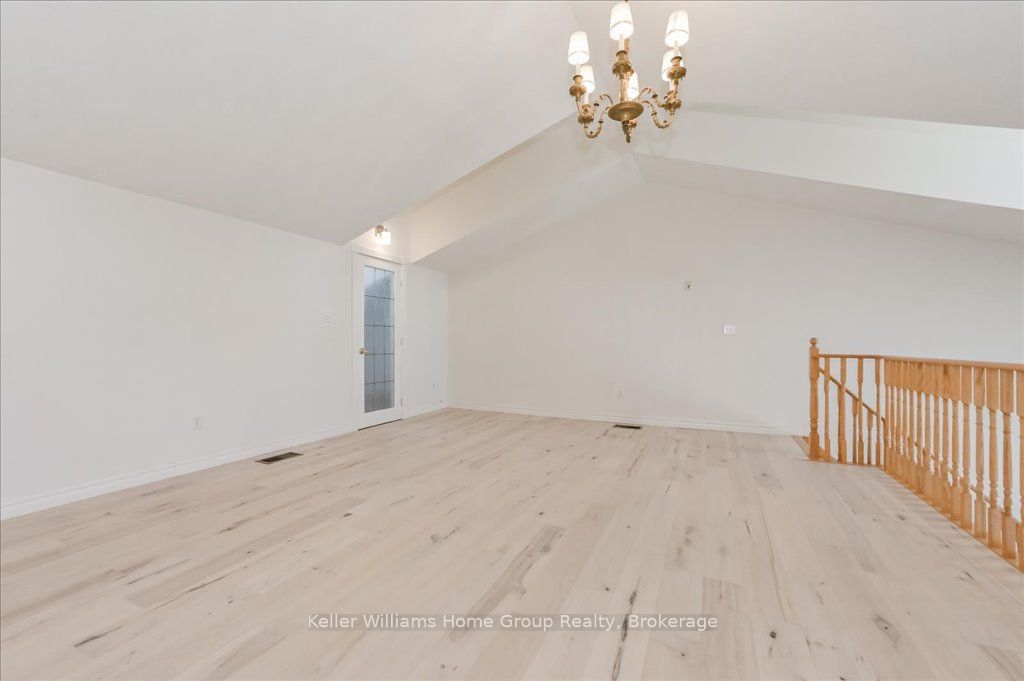 478 St Andrew Street E 309 Property Photo 17