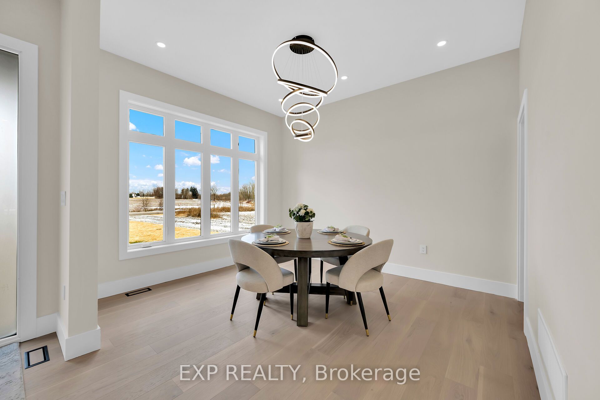 2468 Cockshutt Road S Property Photo 16