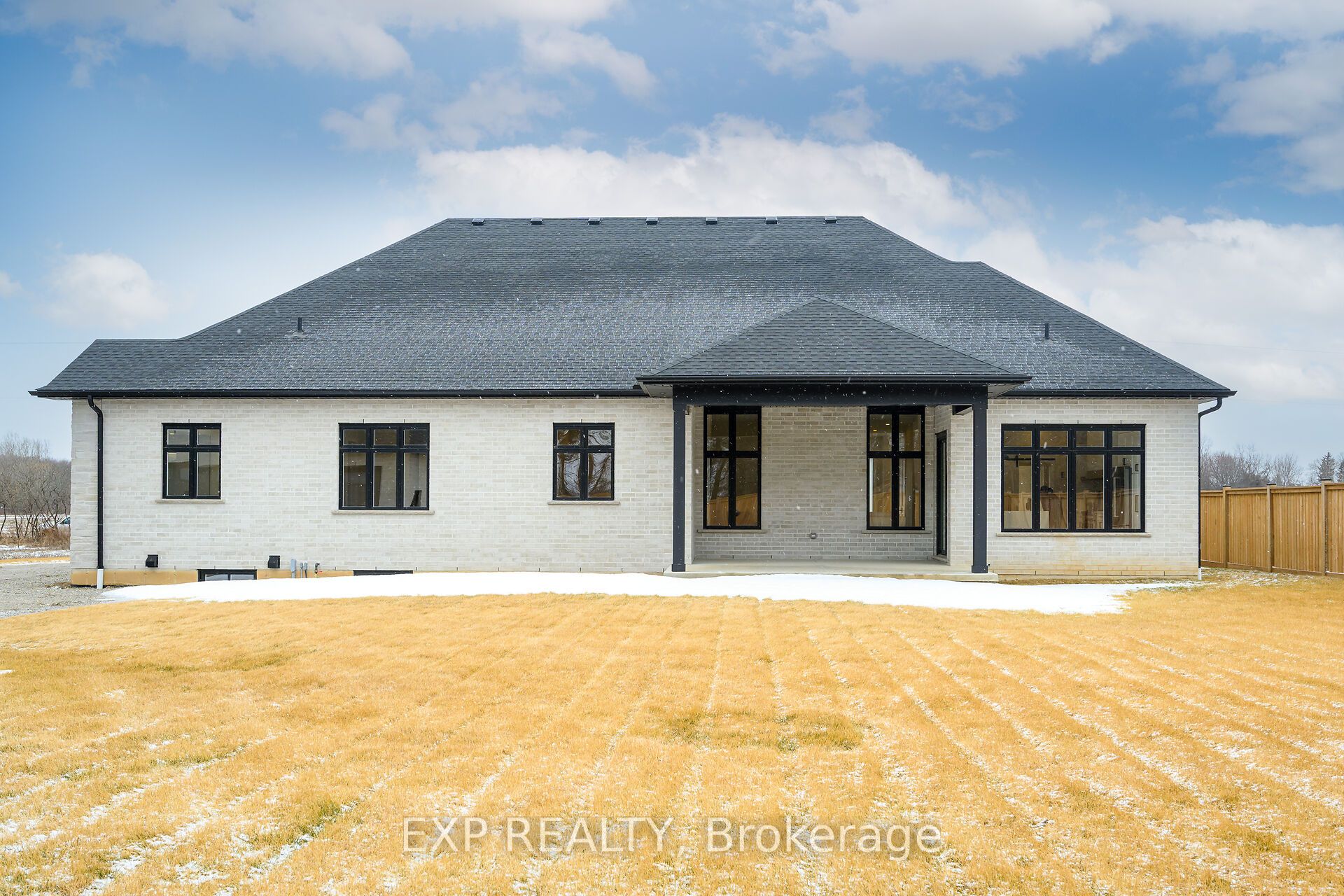 2468 Cockshutt Road S Property Photo 39