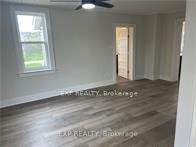 165 Queen Street Property Photo 7