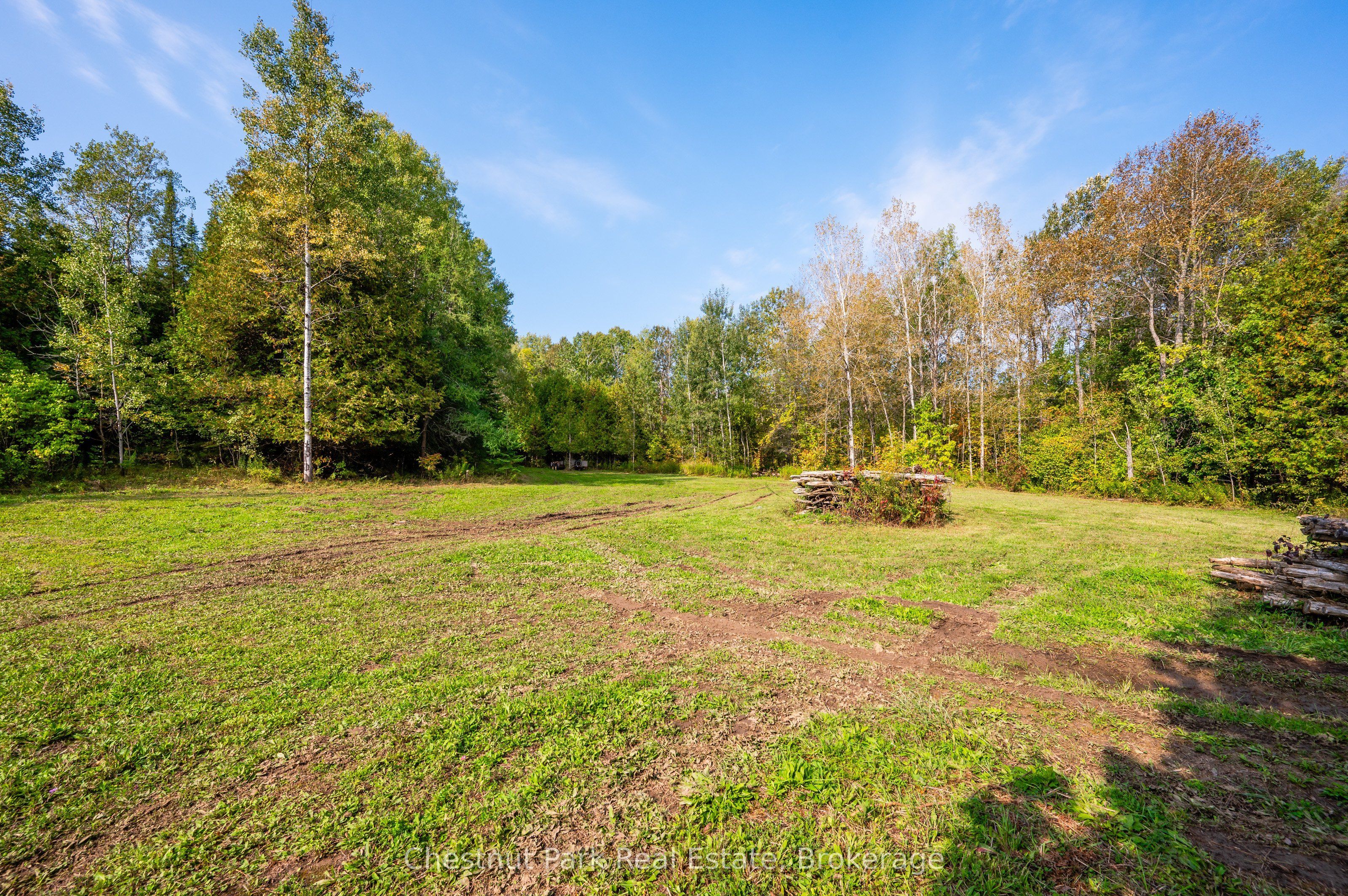 443 Centre Diagonal Road Property Photo 41