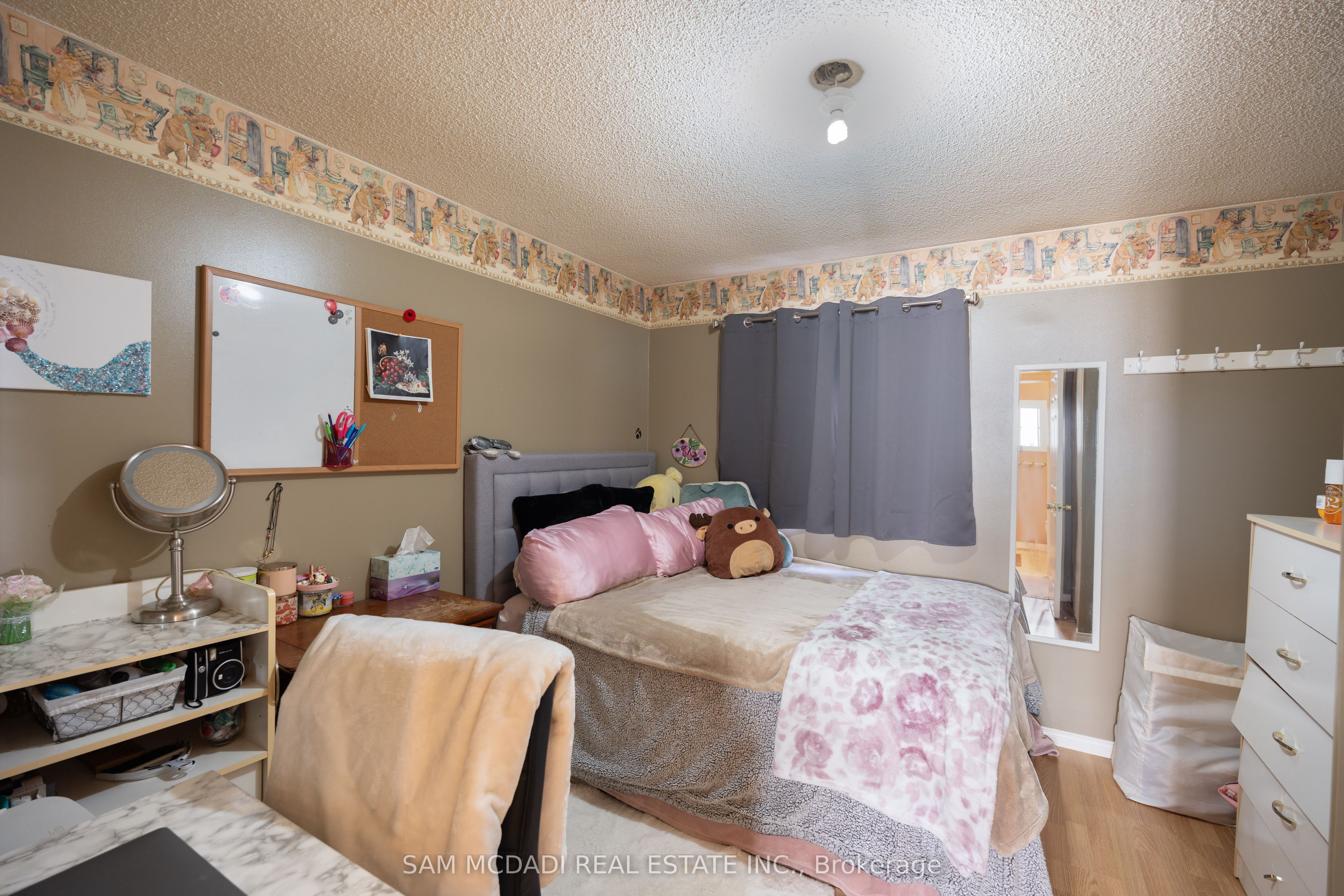 35 Parkland Crescent Property Photo 22