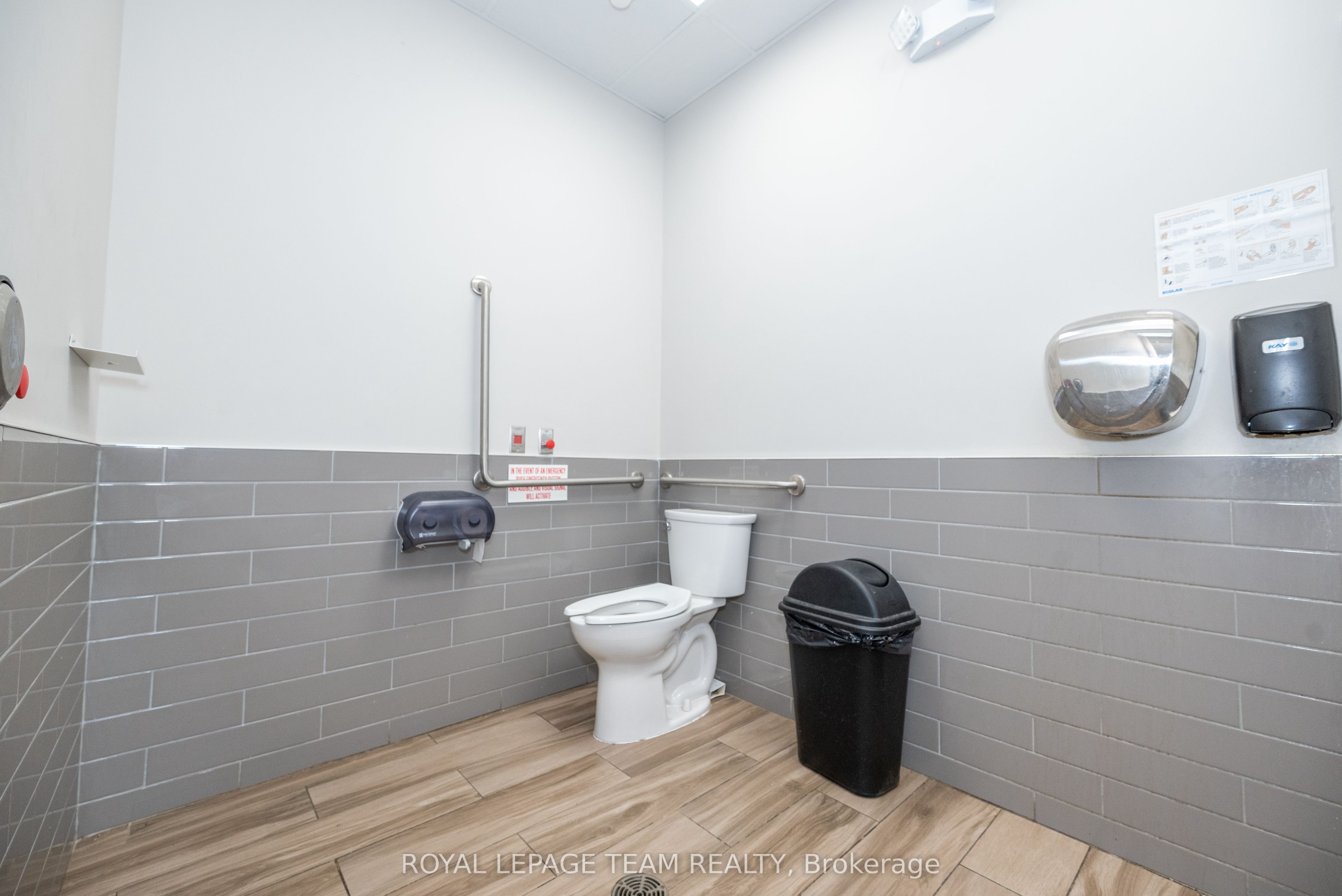 #185 - 1200 Pembroke Street Property Photo 22