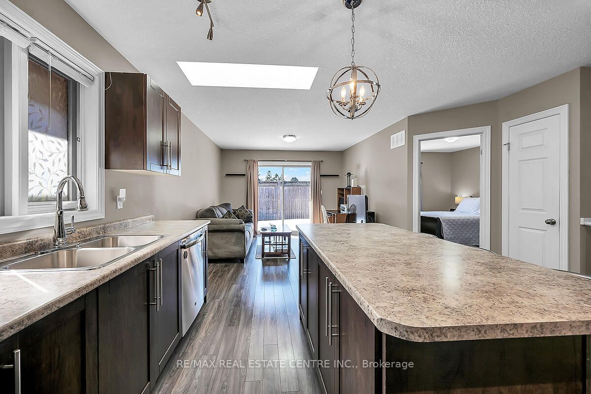 56 Banks Street Property Photo 13