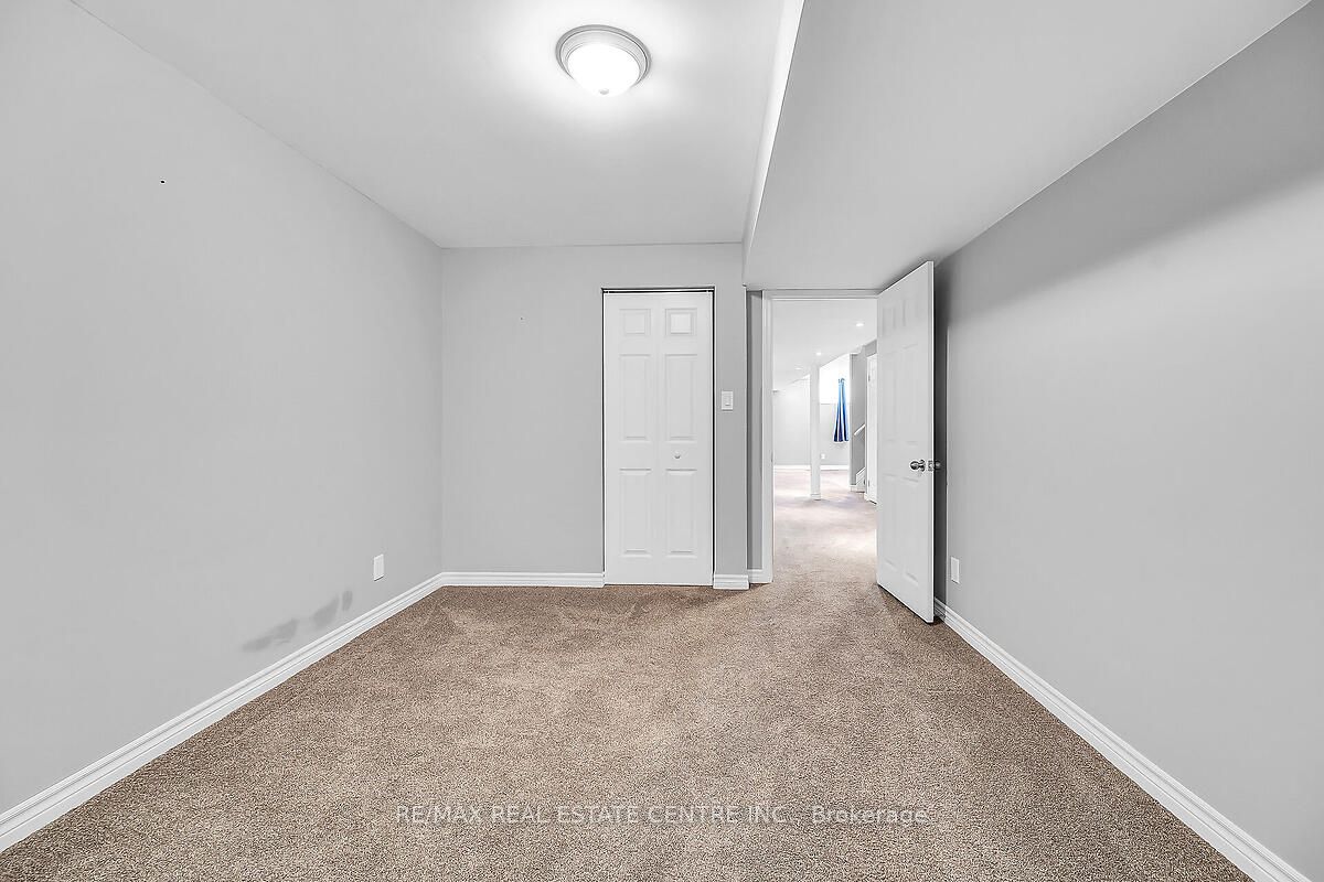 56 Banks Street Property Photo 42