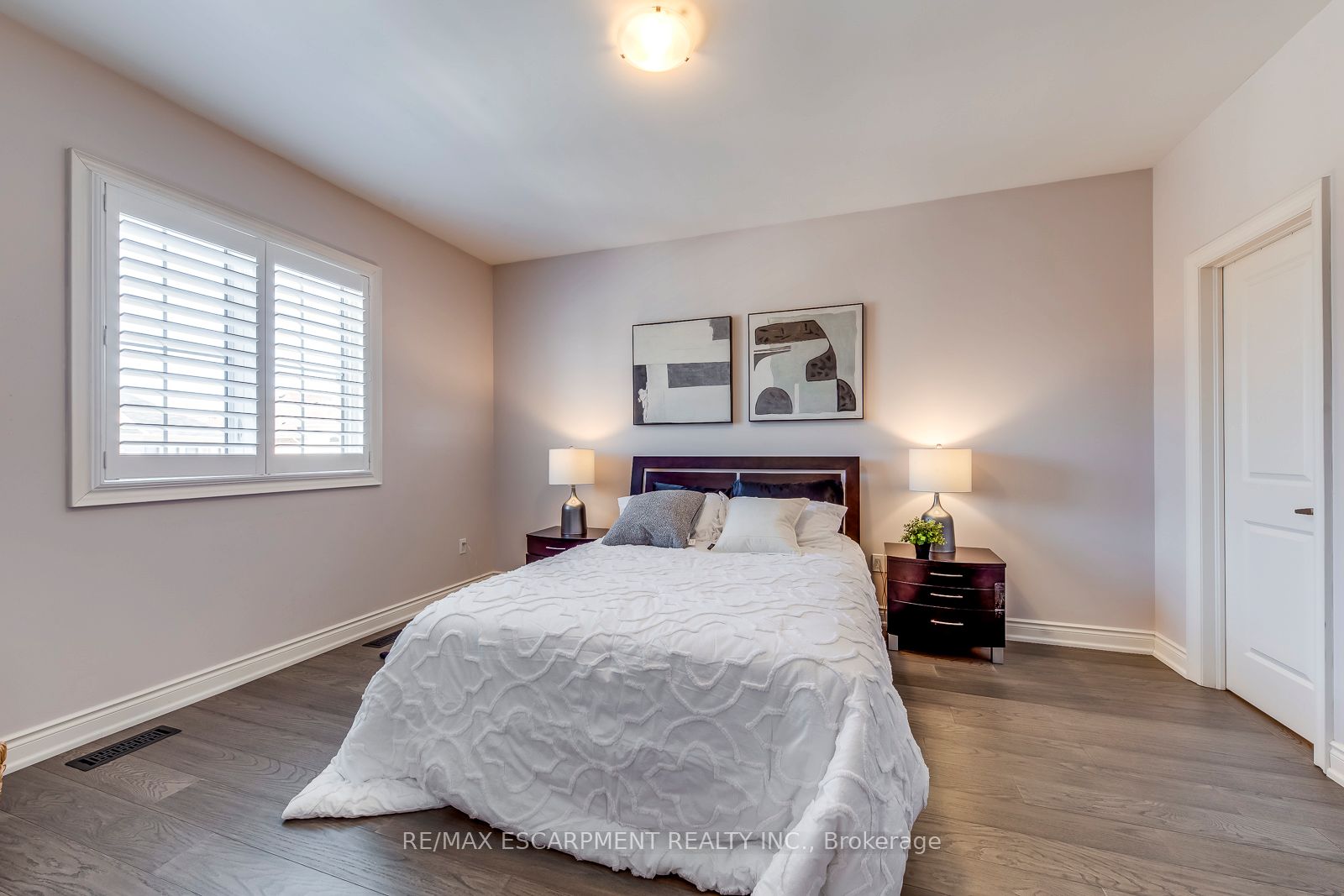 258 Humphrey Street Property Photo 26