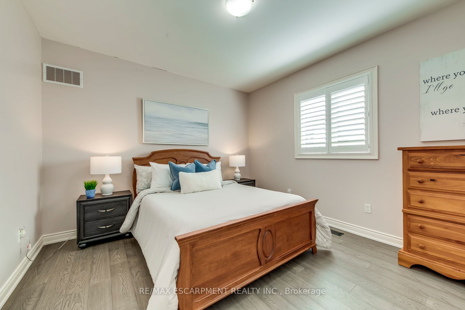 258 Humphrey Street Property Photo 29