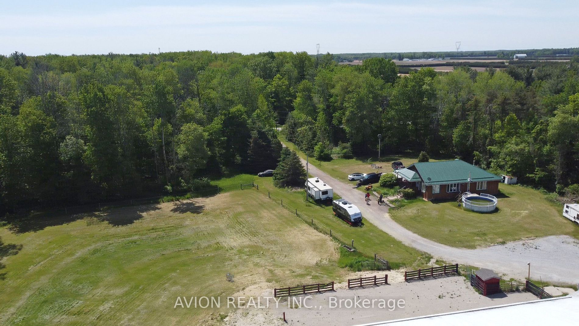 1229 Norfolk County Rd 19 Road Property Photo 3