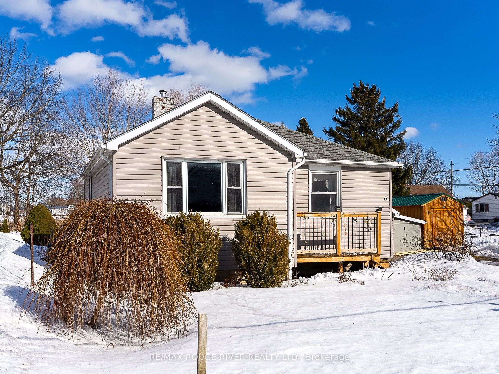 6 Parliament Street Property Photo