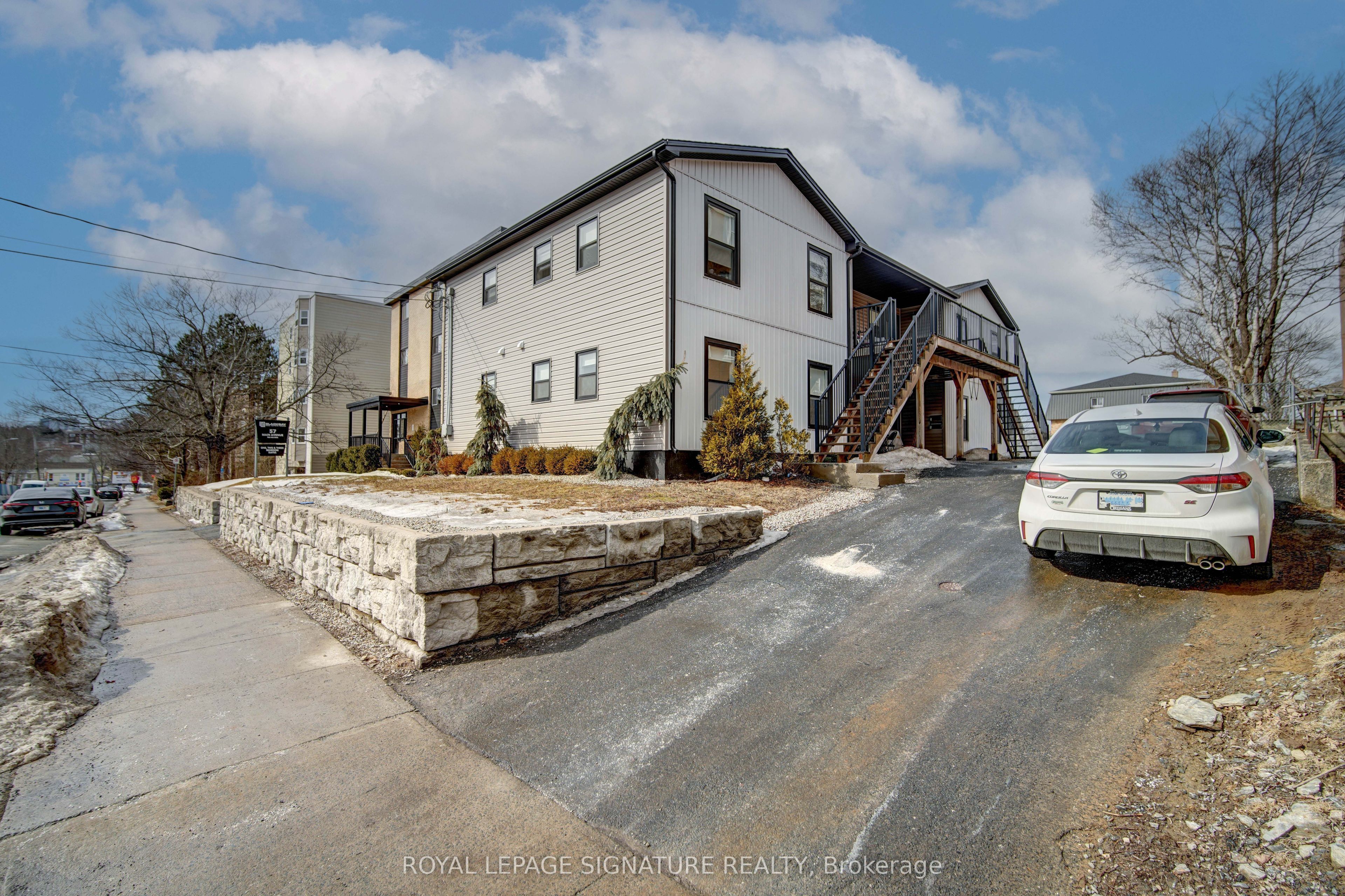 Canada County Real Estate Listings Main Image
