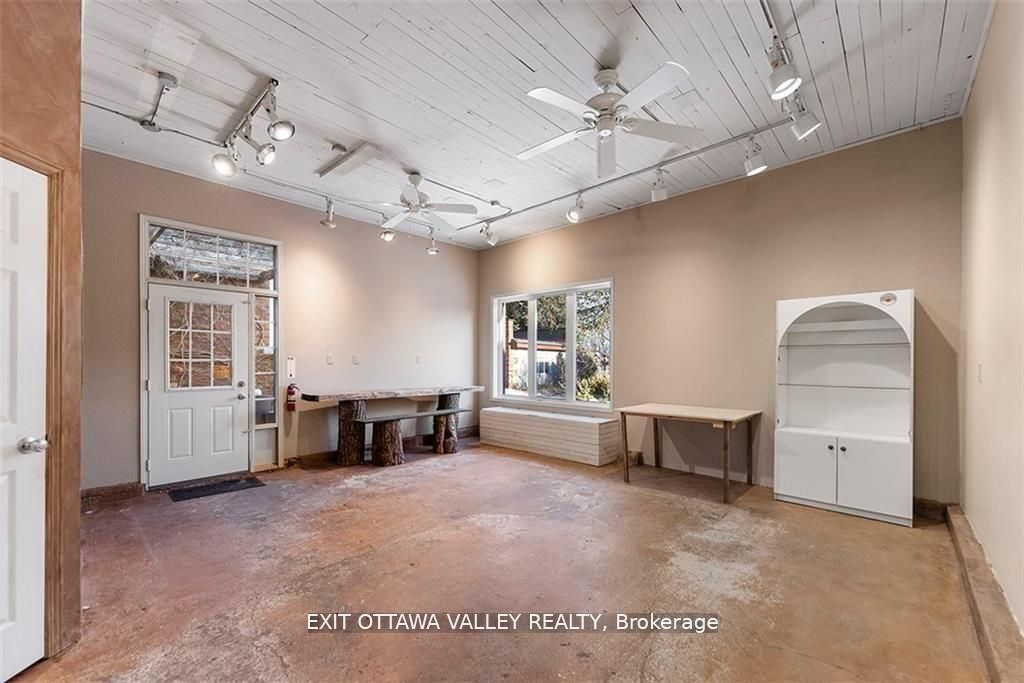 1874/1876 Beachburg Road Property Photo 20