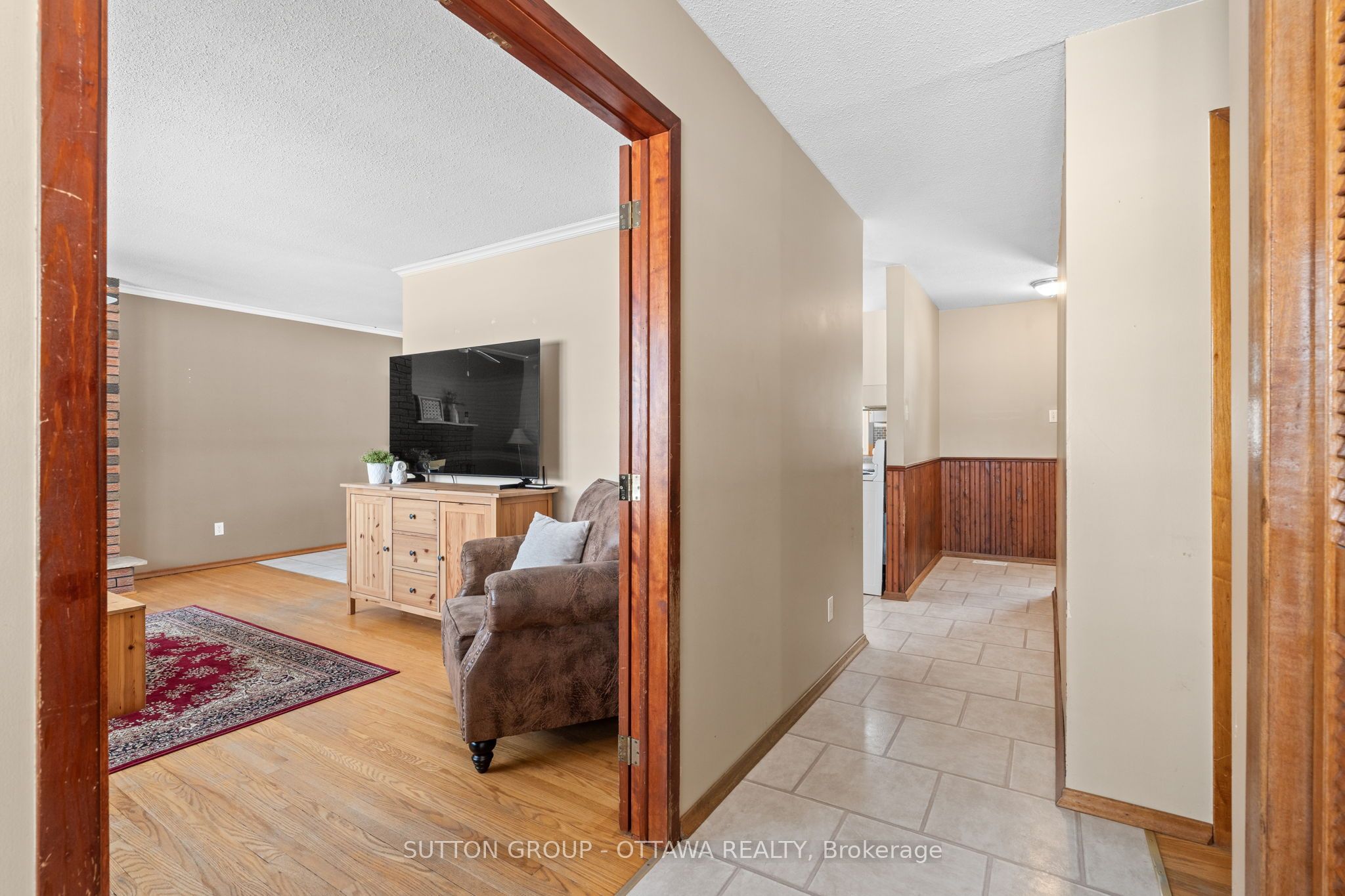 6489 Rideau Valley Drive Property Photo 6