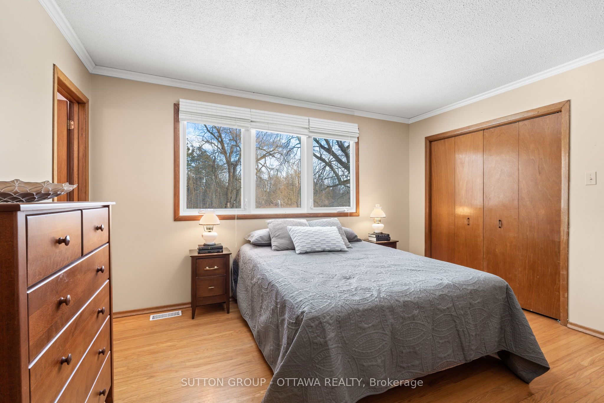 6489 Rideau Valley Drive Property Photo 17