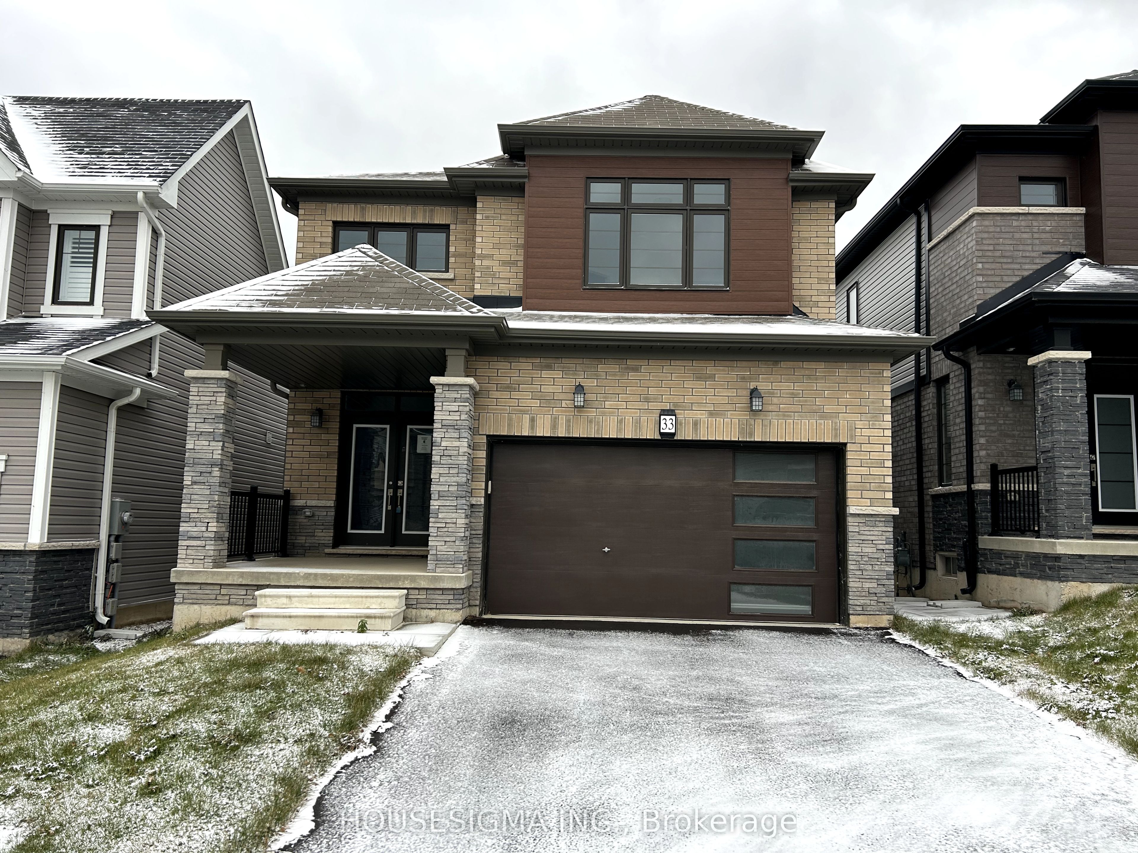 33 Santos Drive Property Photo