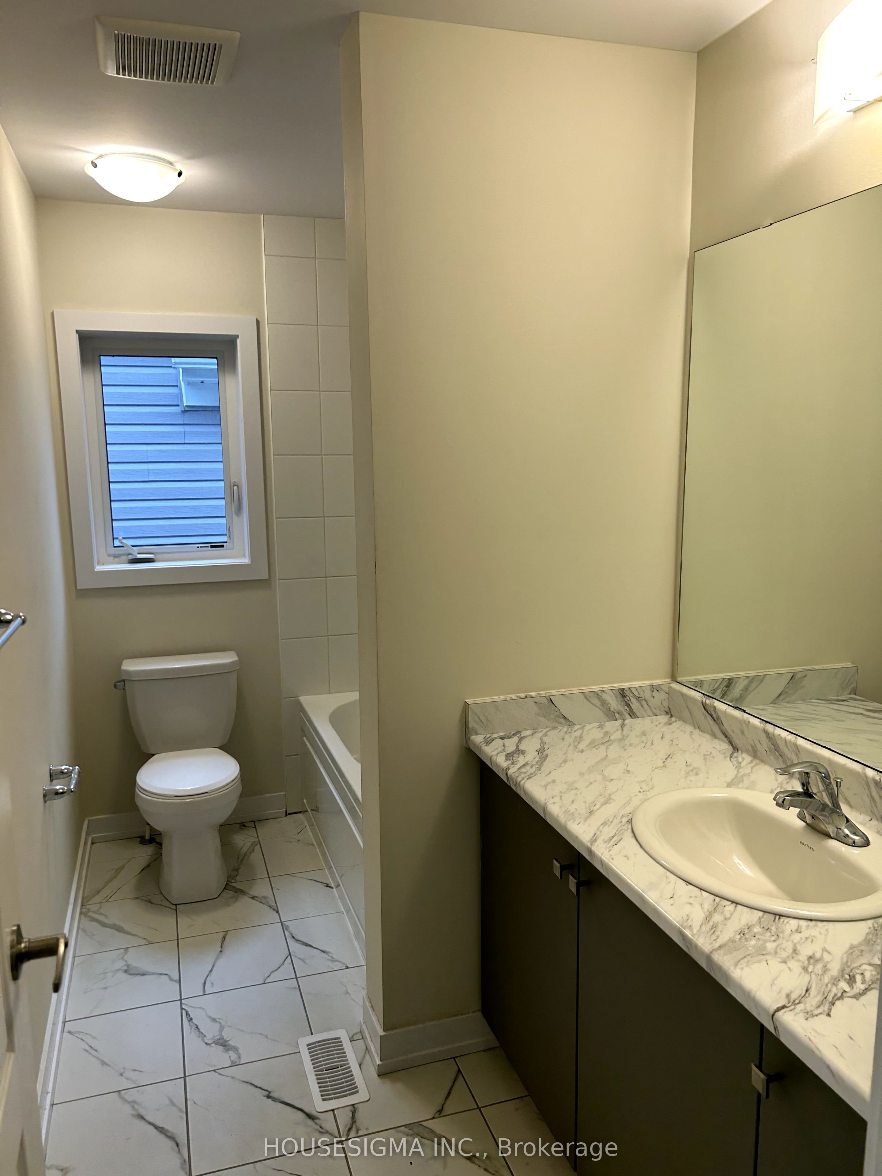 33 Santos Drive Property Photo 16
