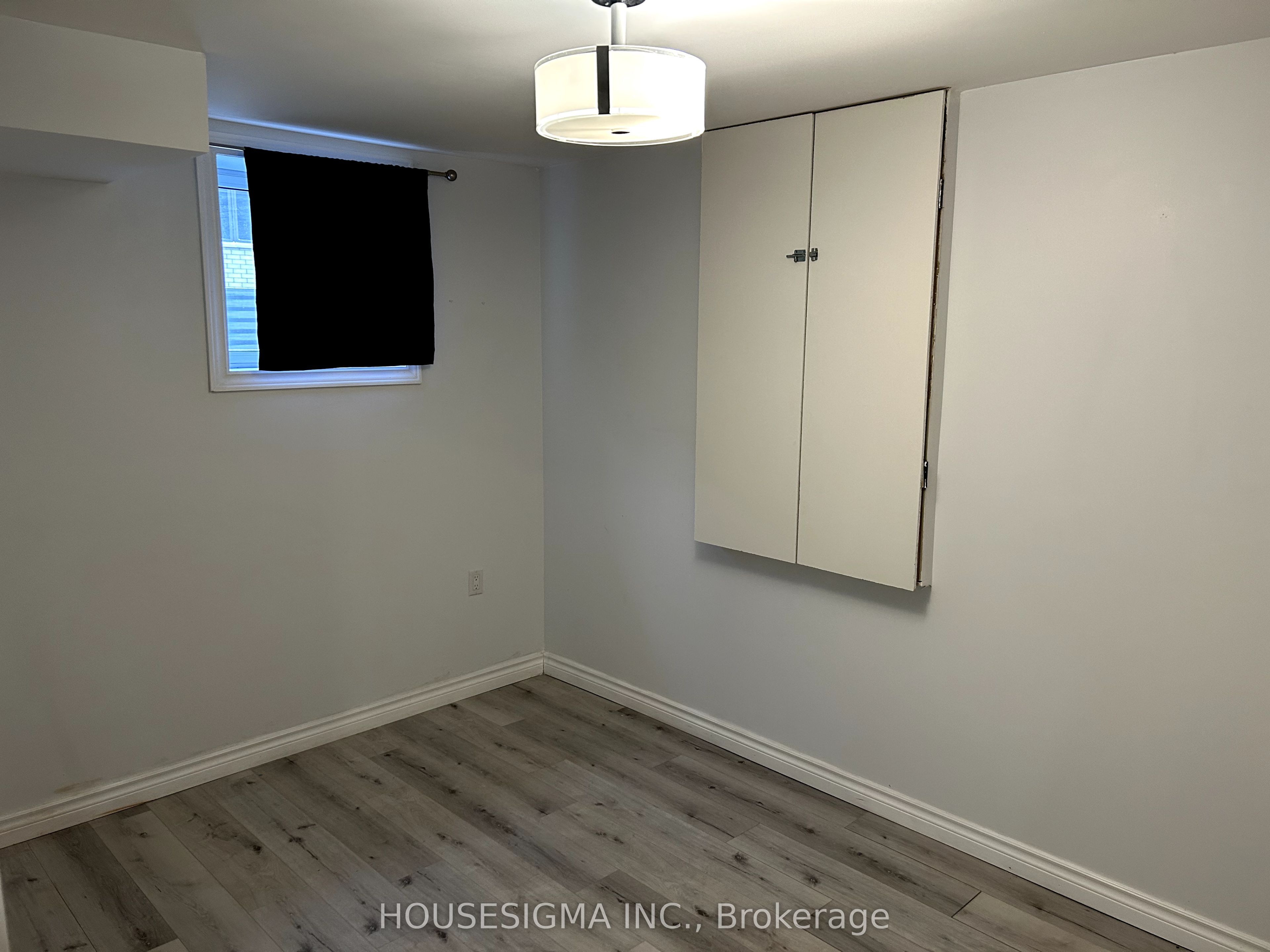 33 Santos Drive Property Photo 25