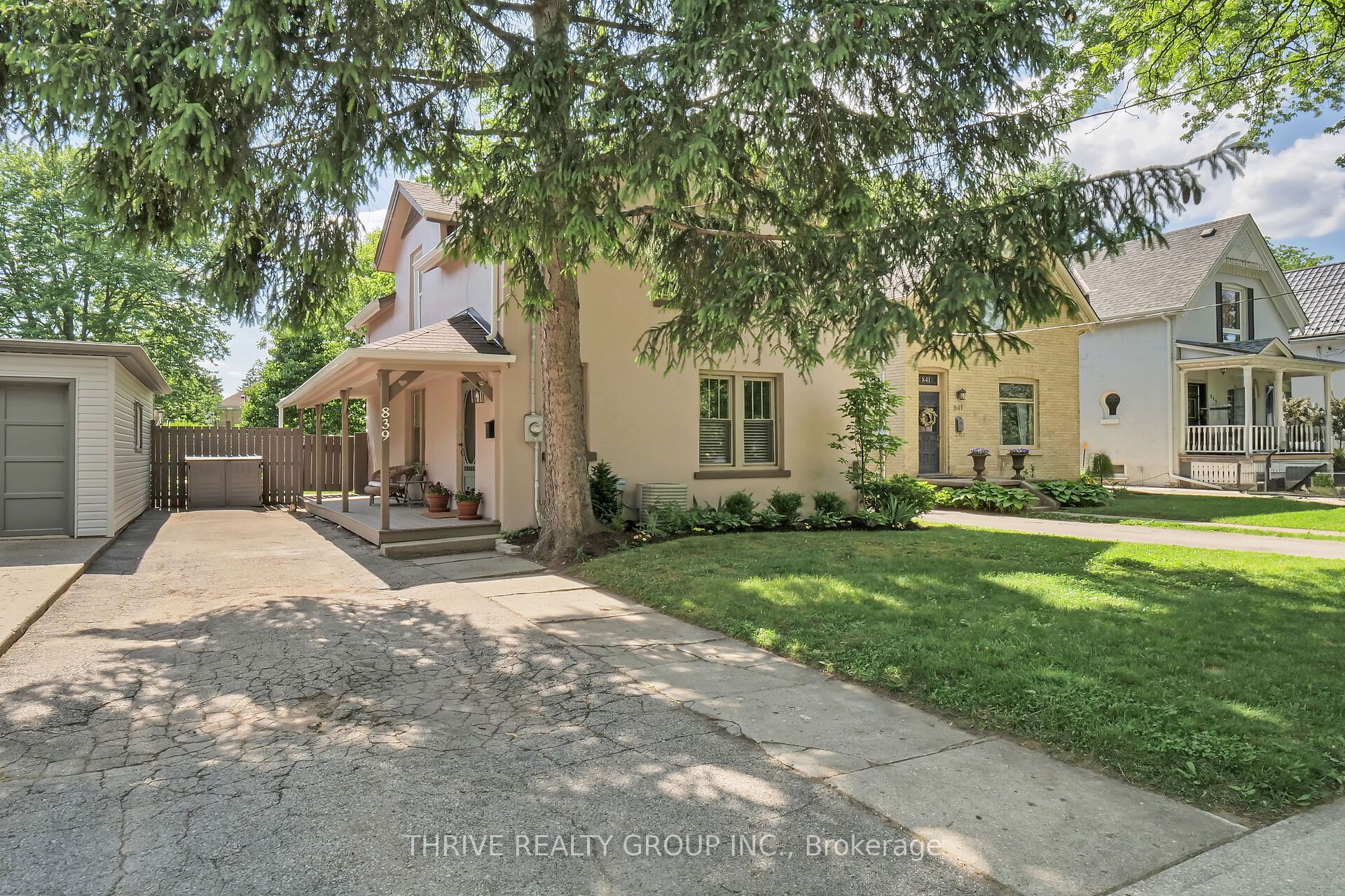 839 Maitland Street Property Photo 1