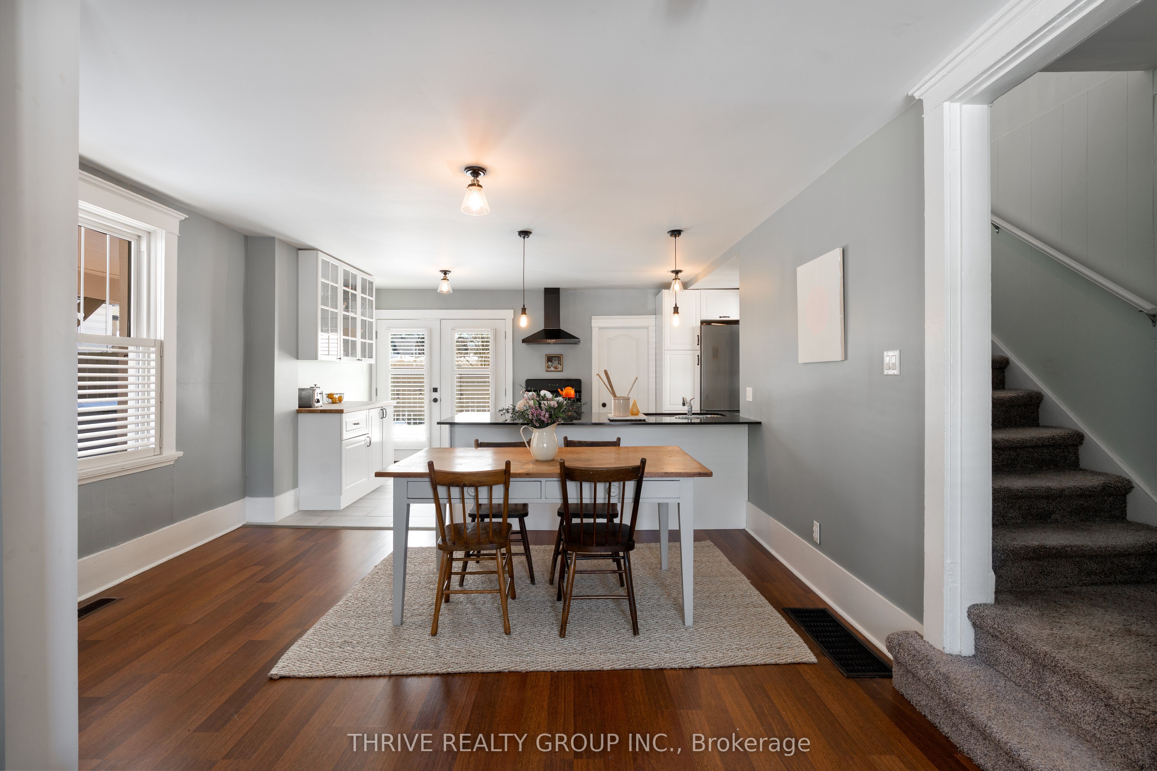 839 Maitland Street Property Photo 11