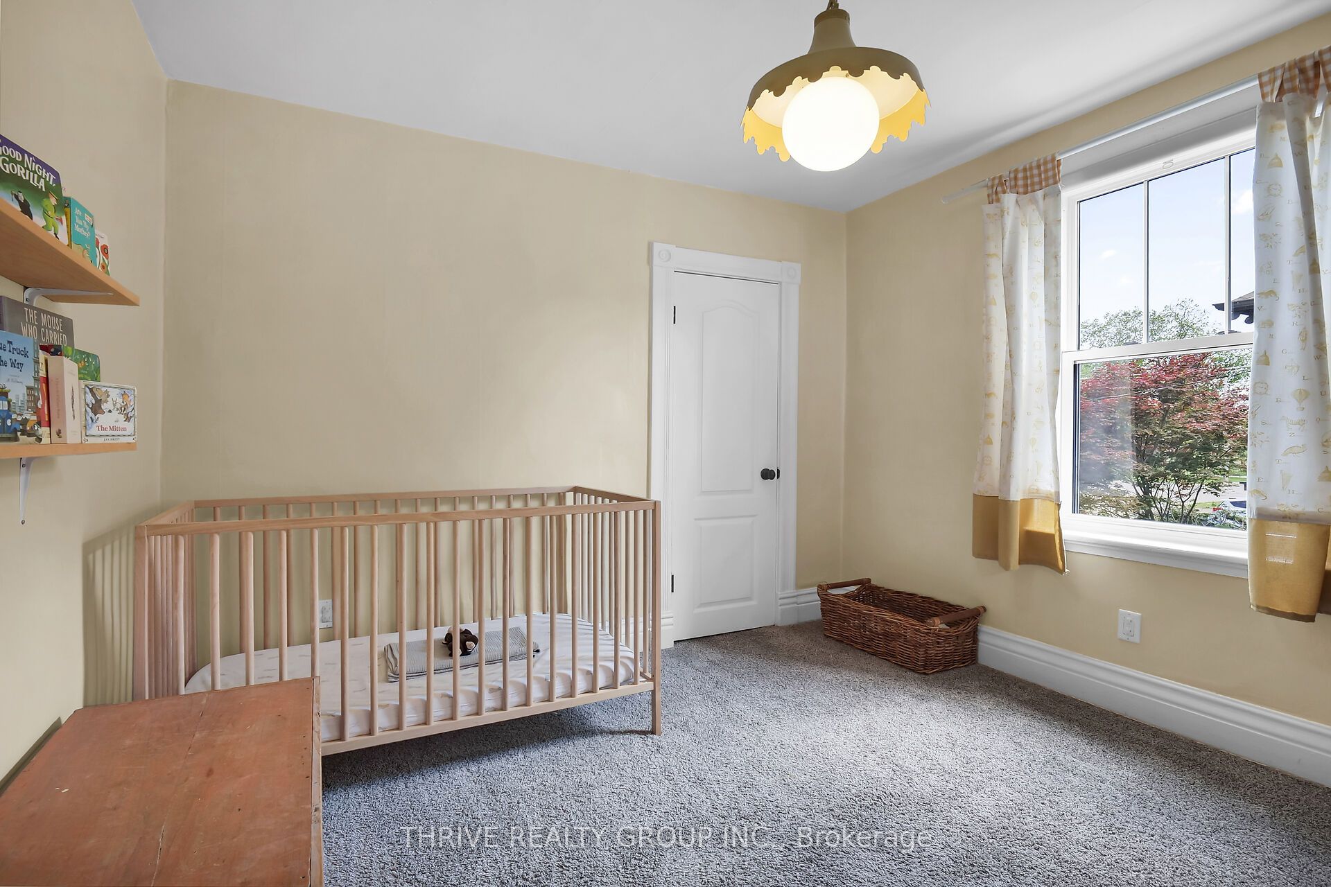 839 Maitland Street Property Photo 23