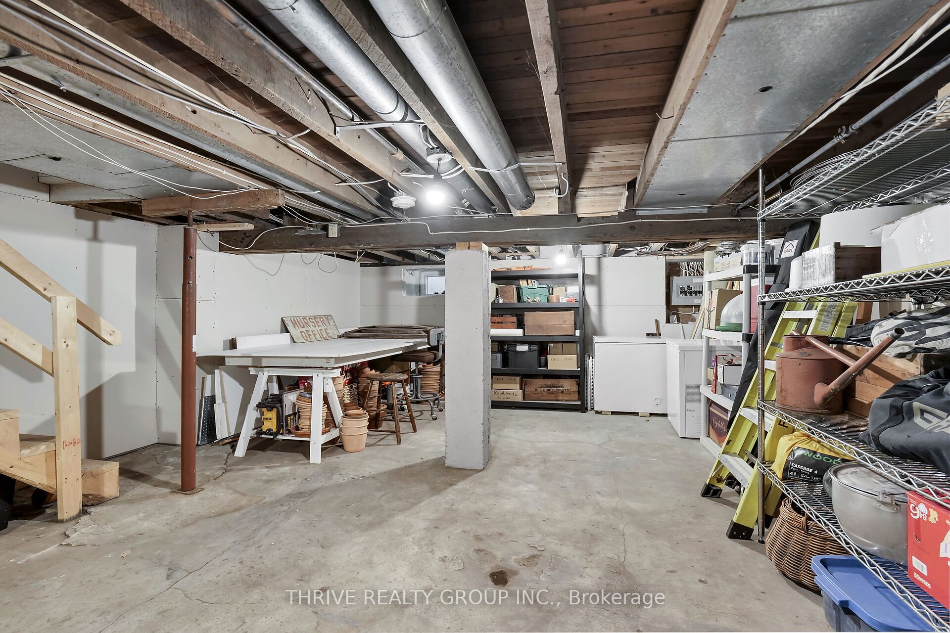 839 Maitland Street Property Photo 35