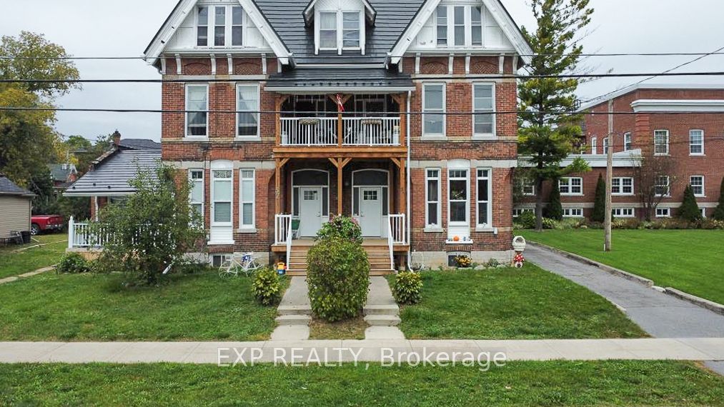 55-57 Dundas Street W Property Photo 2