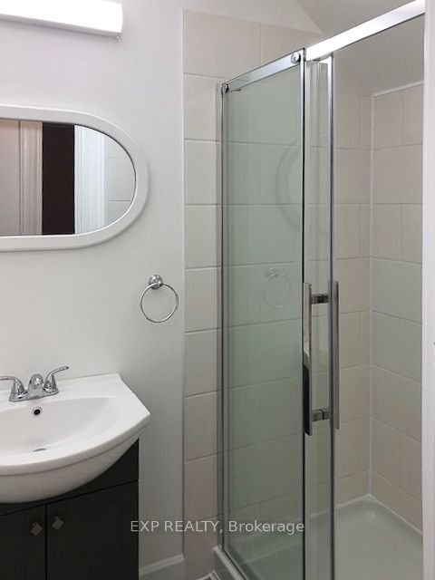 55-57 Dundas Street W Property Photo 18