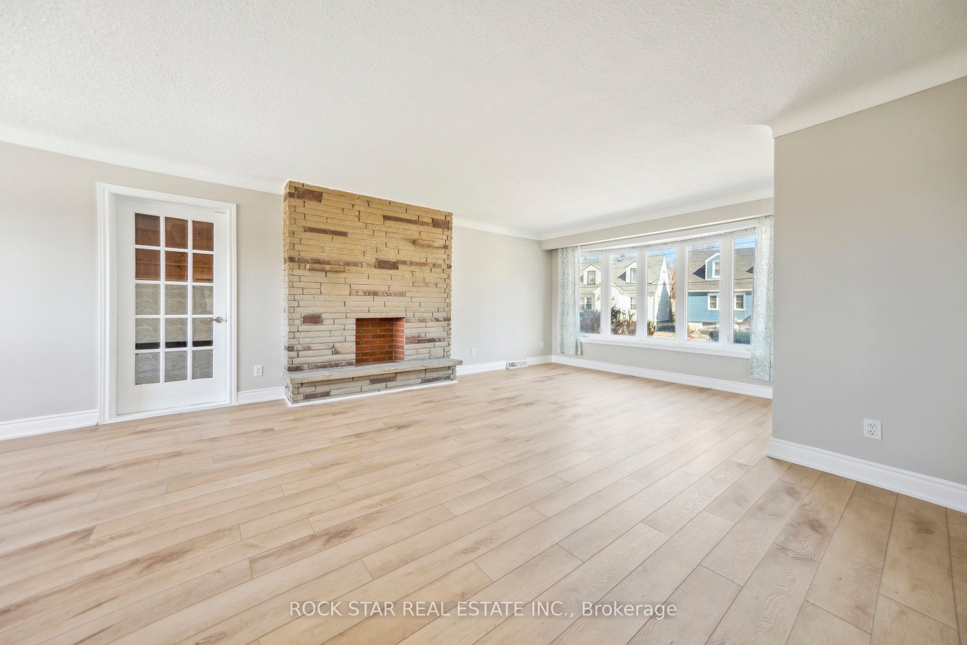 73 Bunting Road Property Photo 5