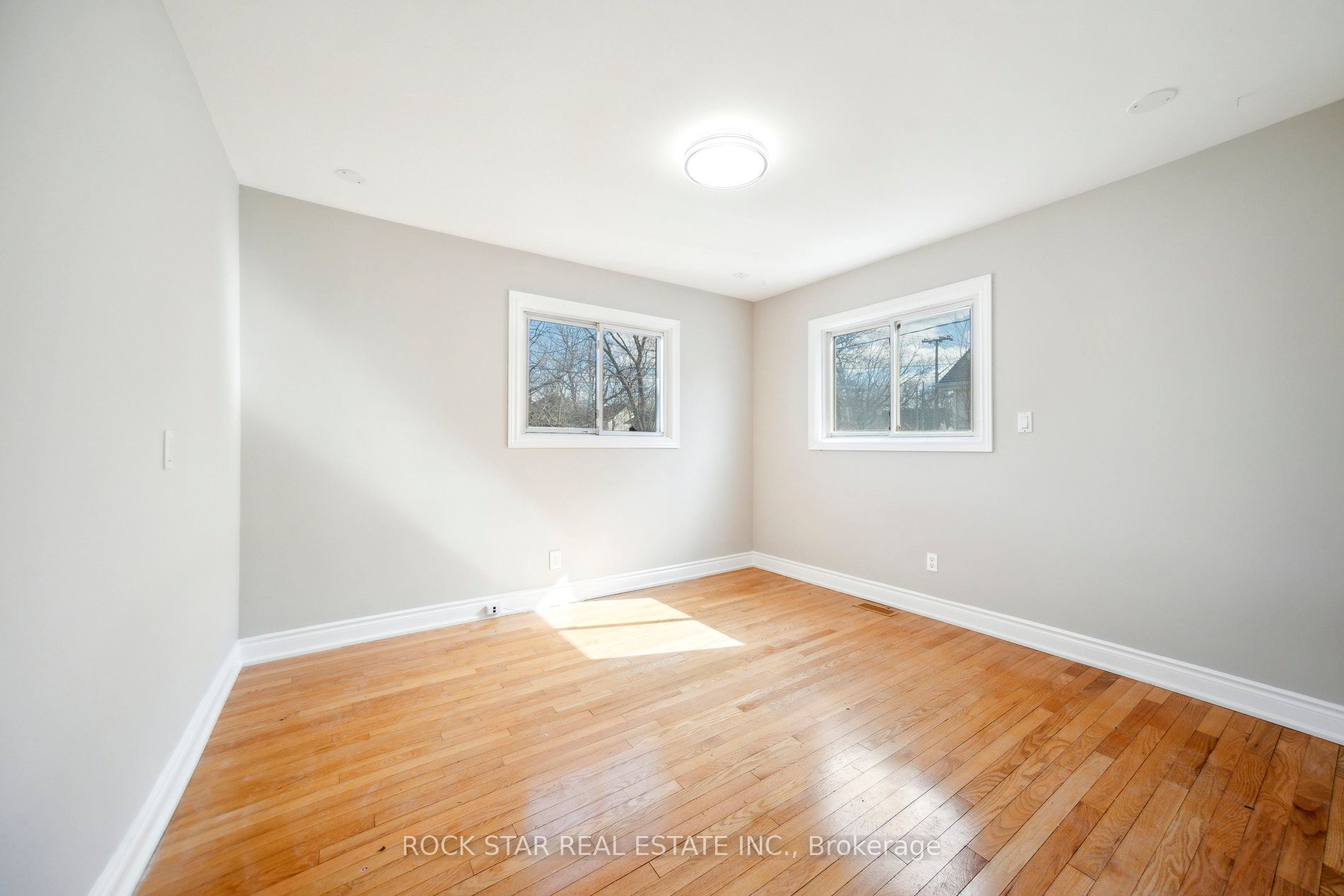 73 Bunting Road Property Photo 14