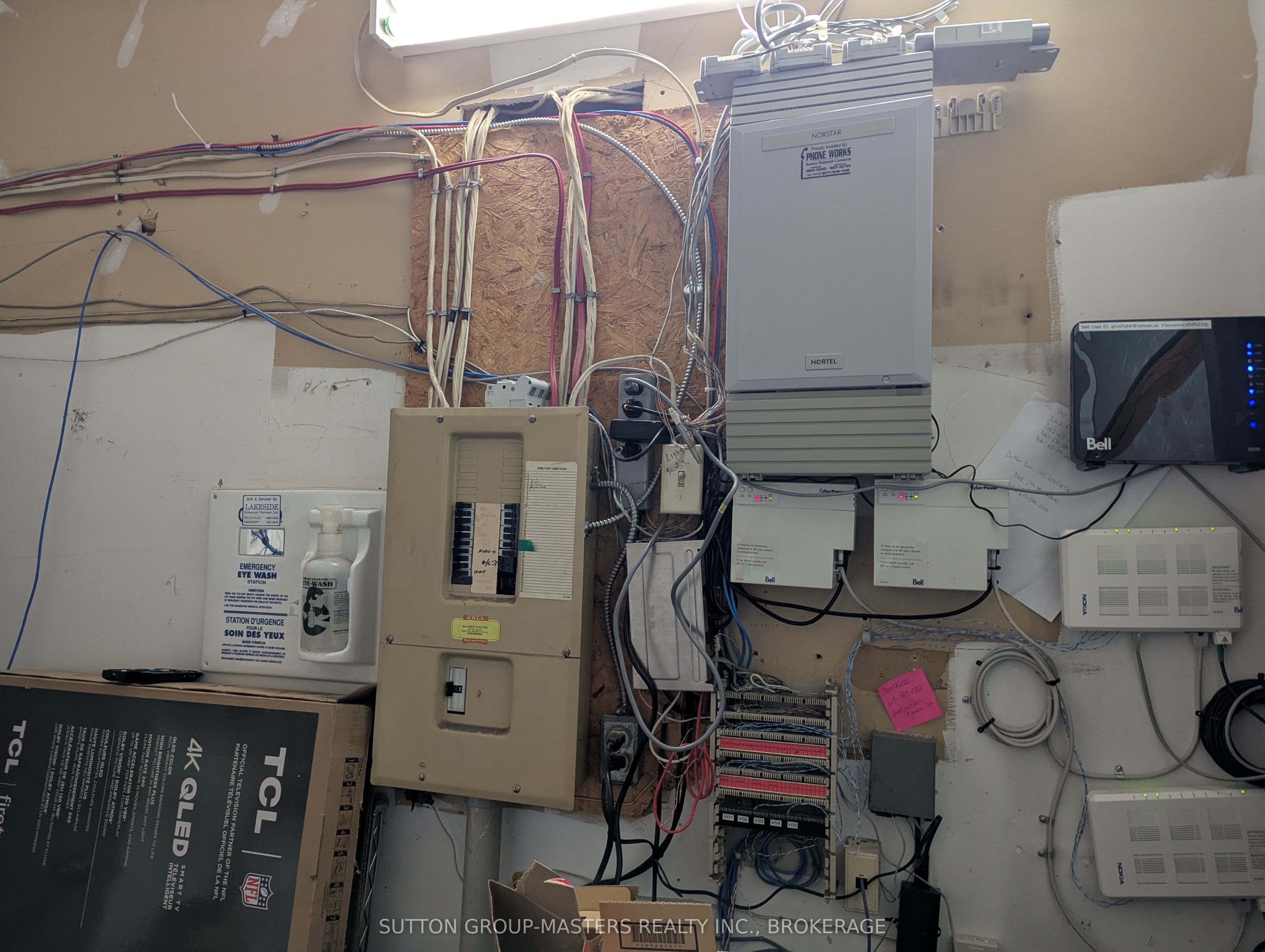 #4 - 1050 Gardiners Road Property Photo 12