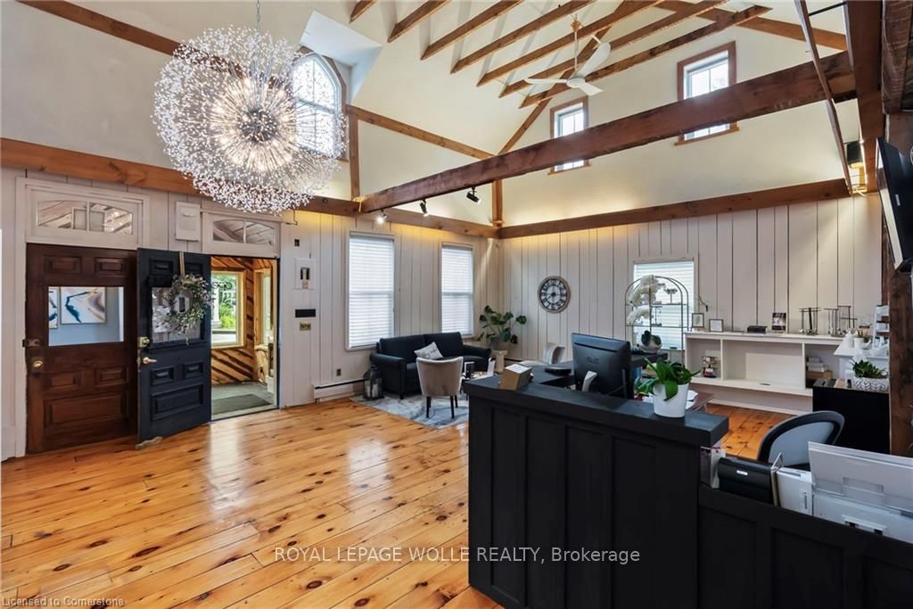 569 Mill Street Property Photo 8