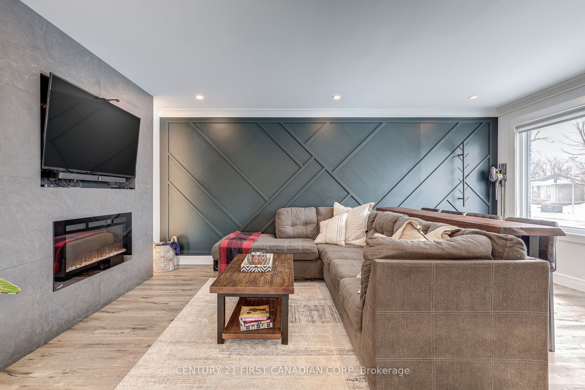 15 Harding Crescent Property Photo 12