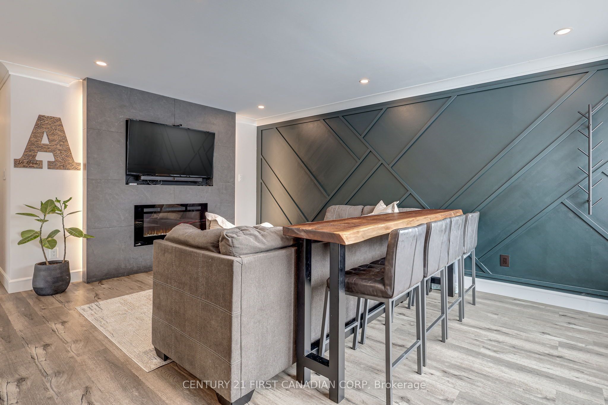 15 Harding Crescent Property Photo 13