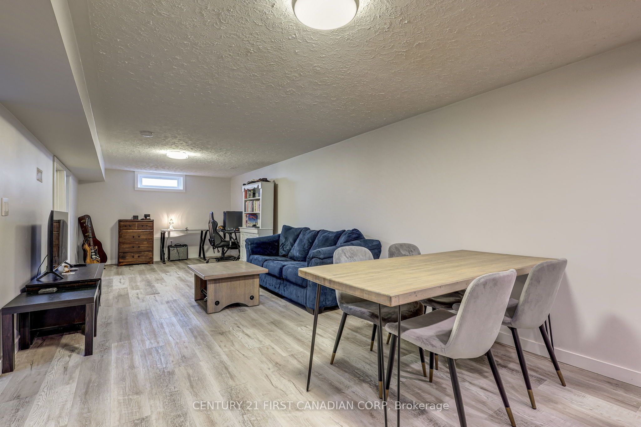 15 Harding Crescent Property Photo 27