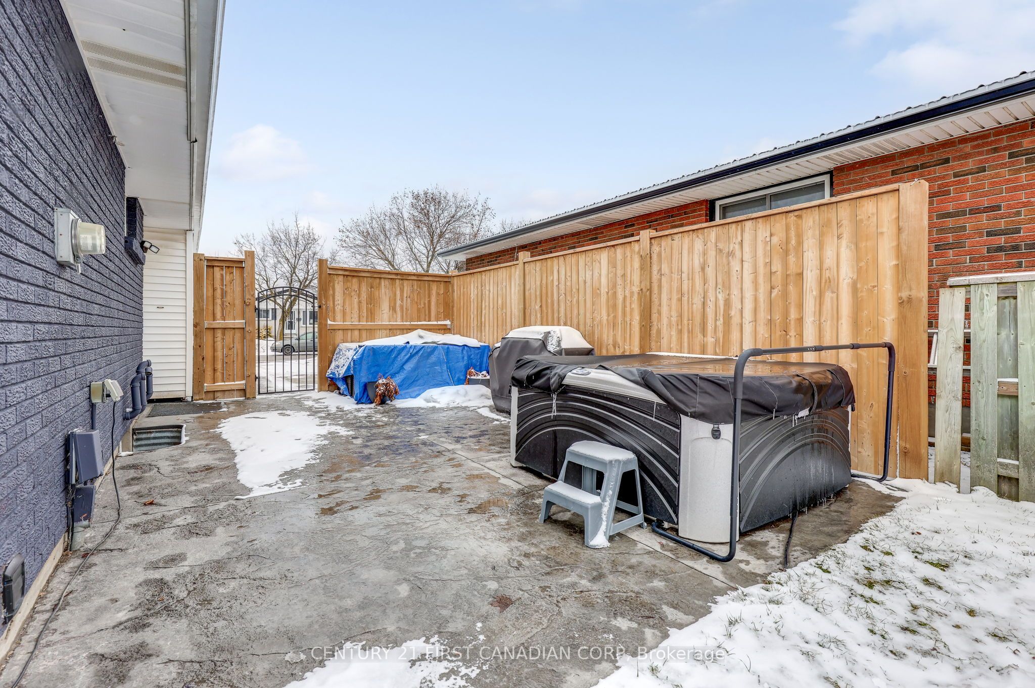 15 Harding Crescent Property Photo 38