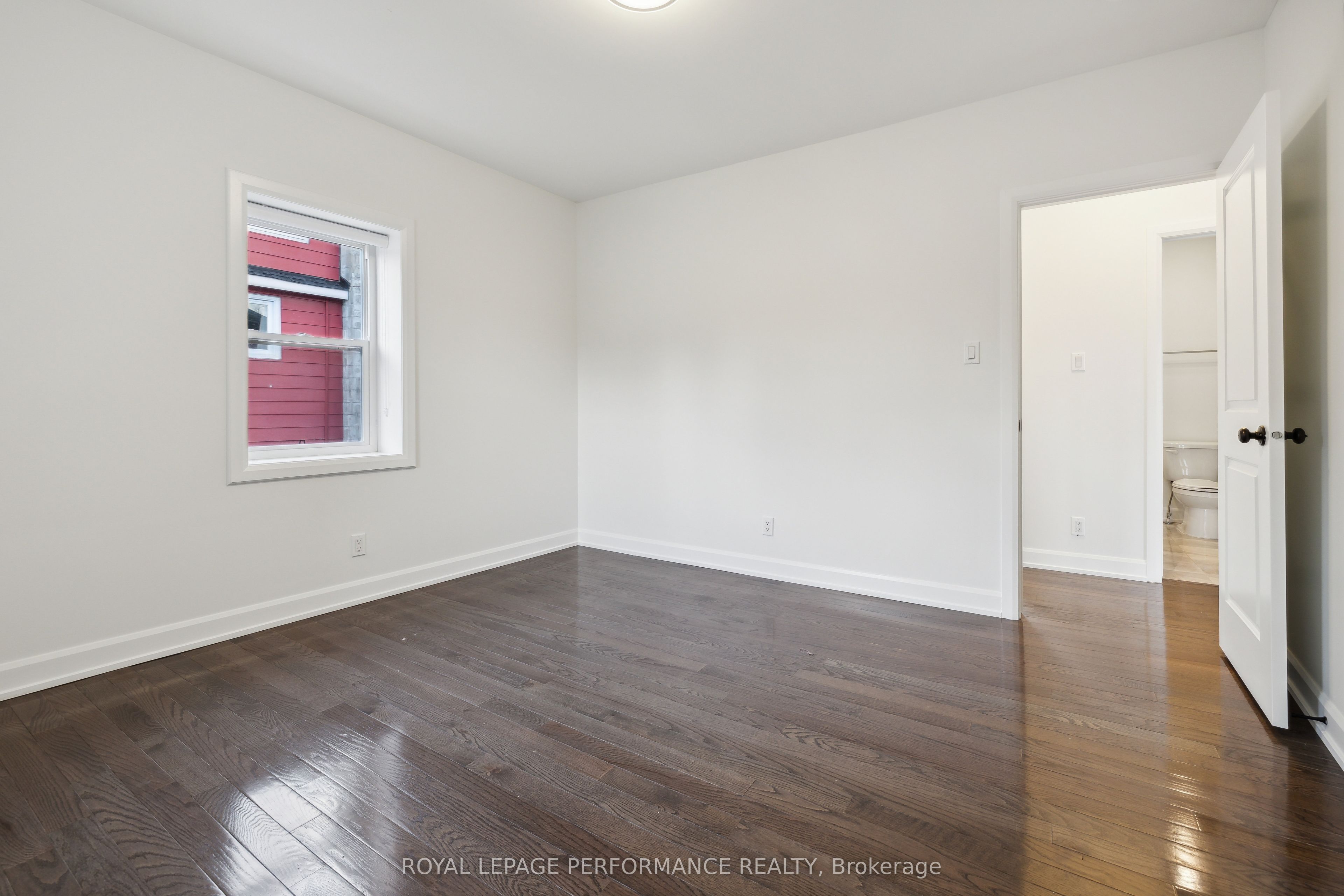 1459 Laurier Street Property Photo 22