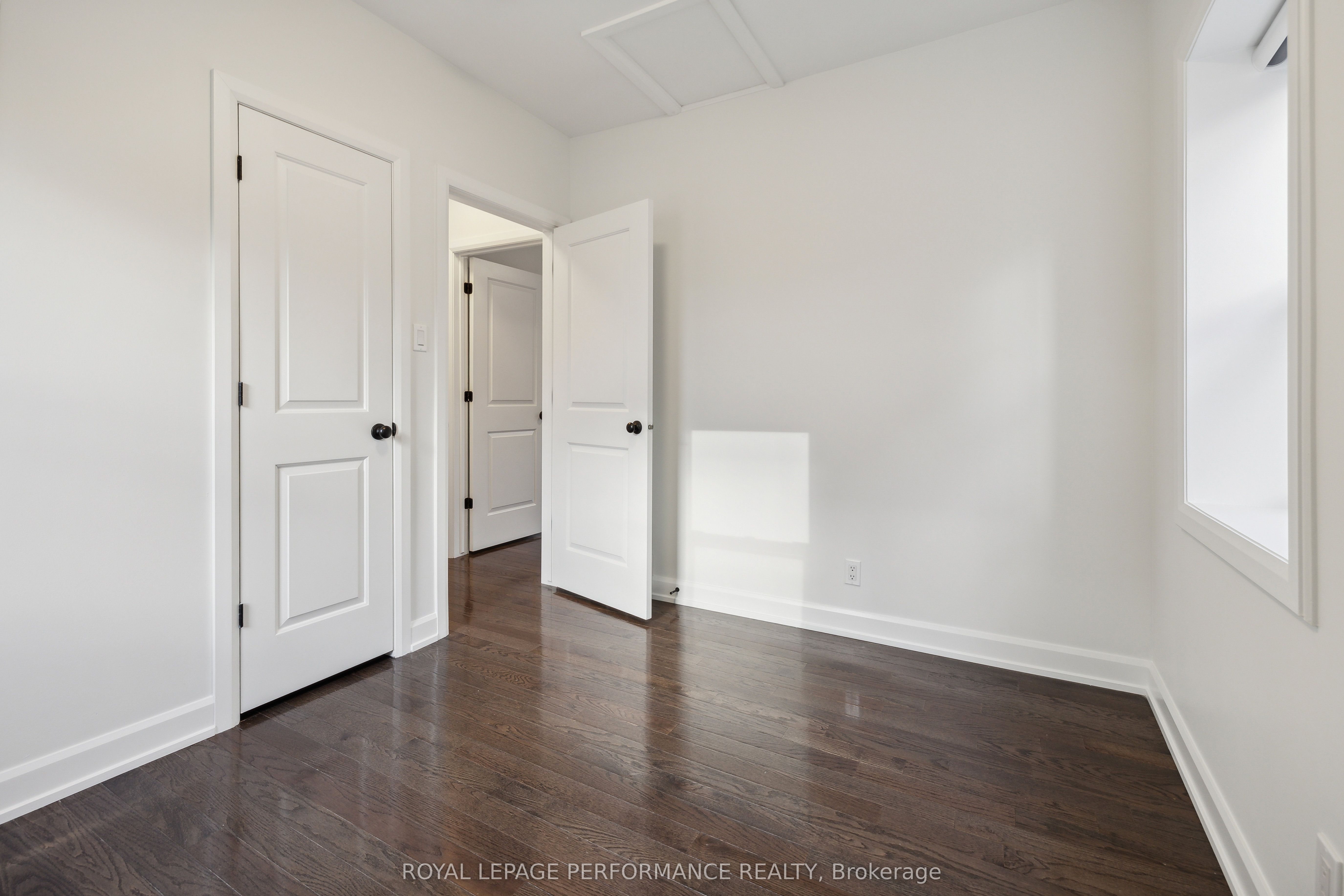 1459 Laurier Street Property Photo 26