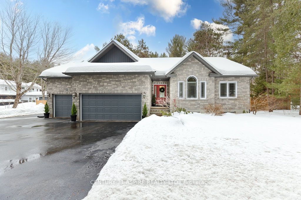 7 Steffen Street Property Photo