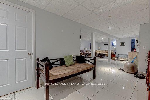 1281 Scotland Drive Property Photo 15