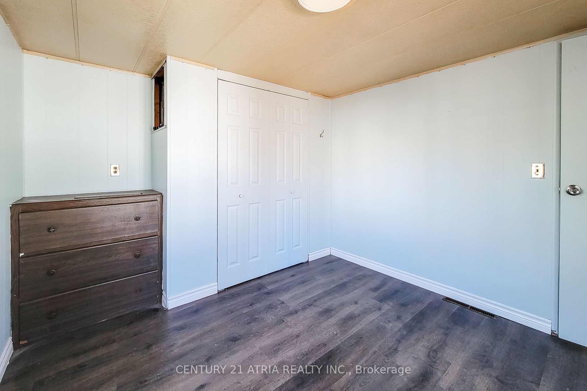 241 St. Paul Street W 304 Property Photo 10