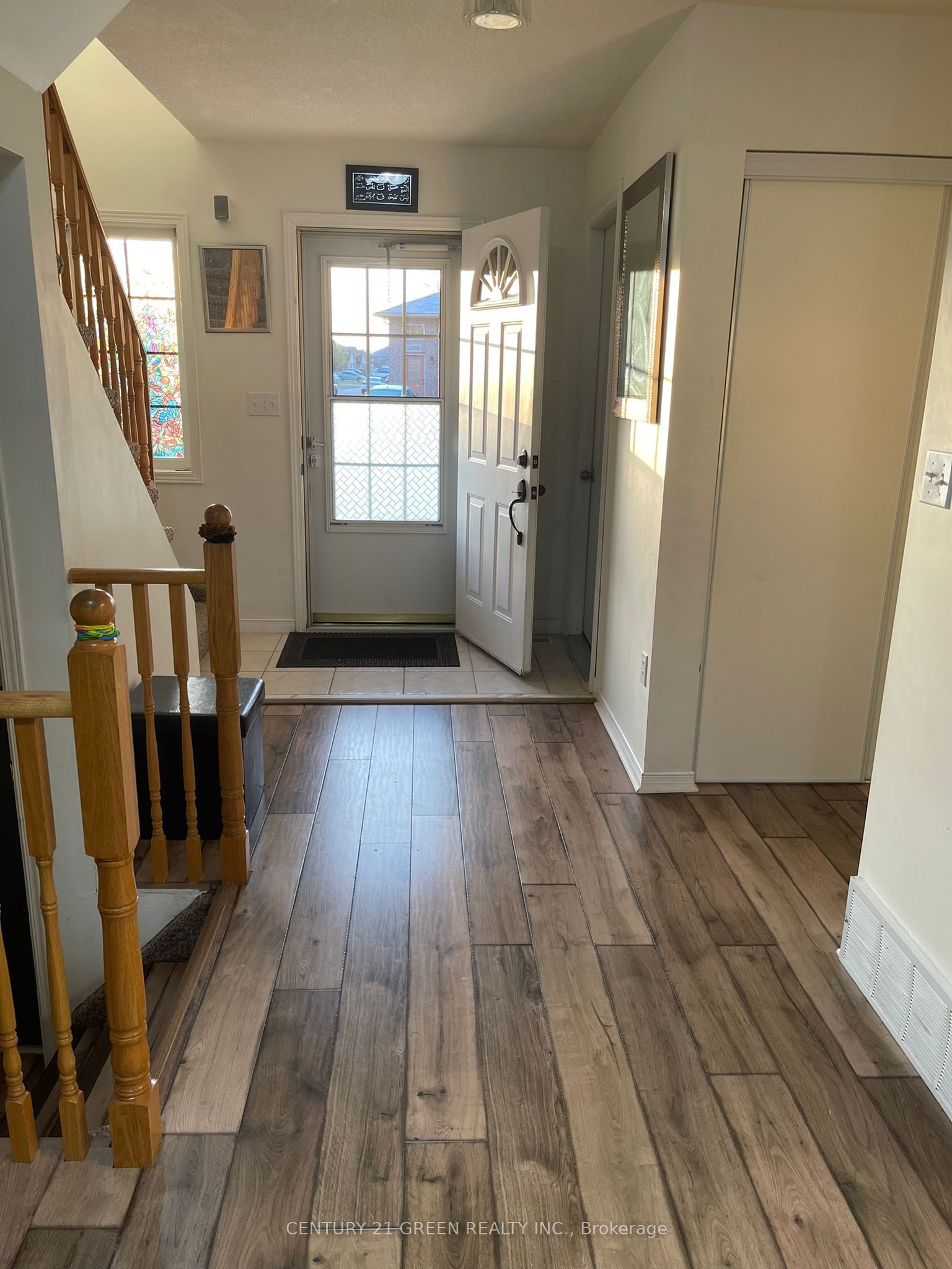 4209 Pioneer Avenue Property Photo 6