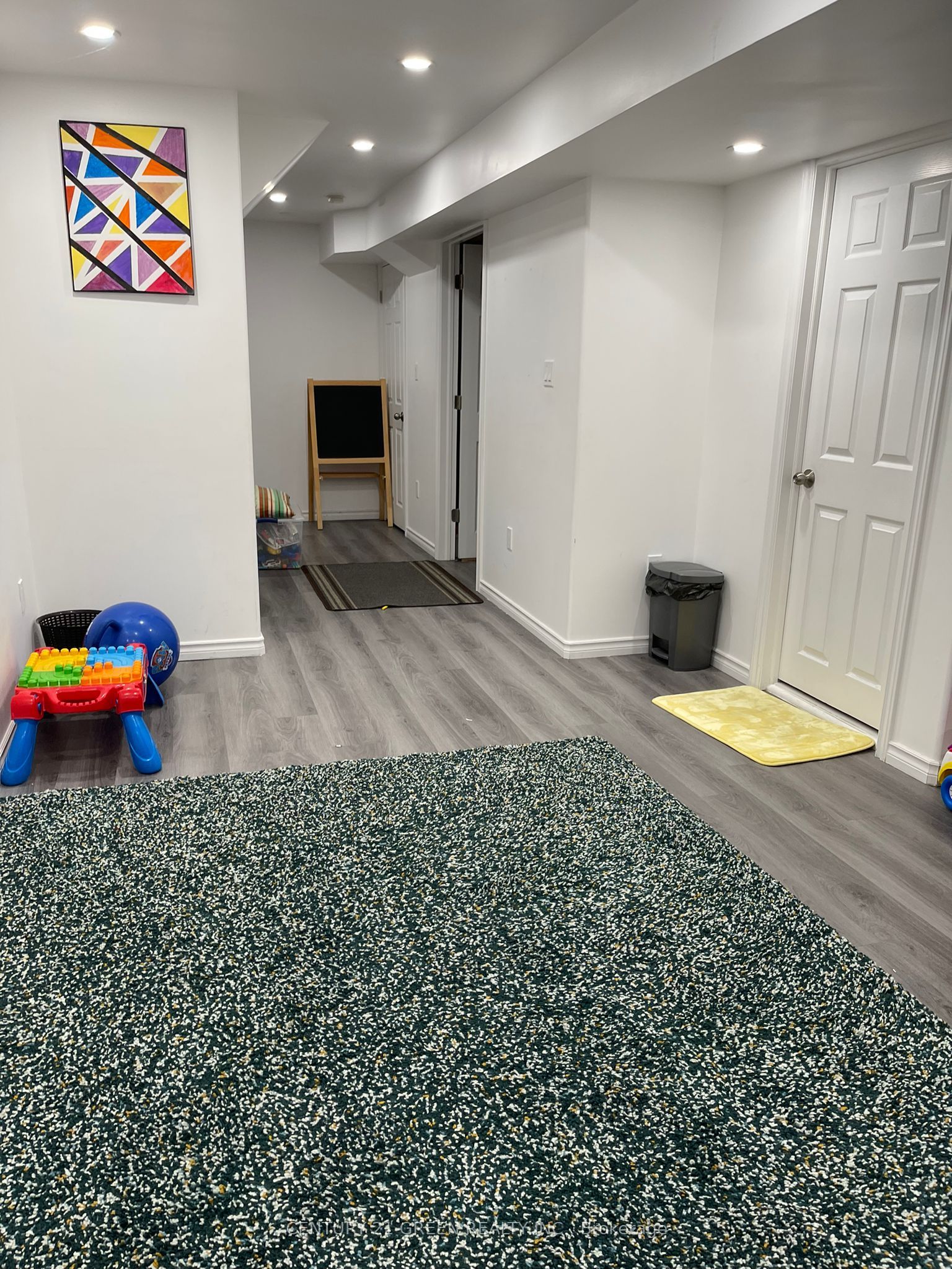 4209 Pioneer Avenue Property Photo 16